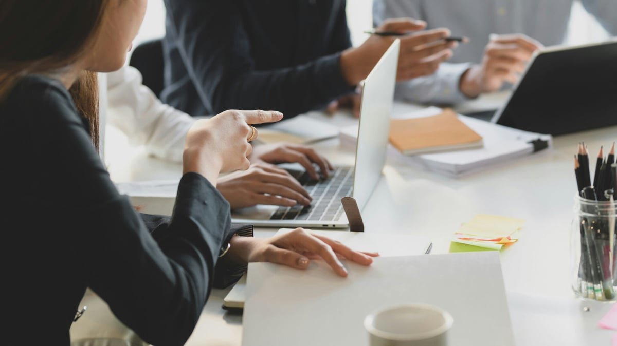<span id="hs_cos_wrapper_name" class="hs_cos_wrapper hs_cos_wrapper_meta_field hs_cos_wrapper_type_text" style="" data-hs-cos-general-type="meta_field" data-hs-cos-type="text" >ISG Future Workplace Summit: Eight Takeaways on Redesigning Work Around AI</span>